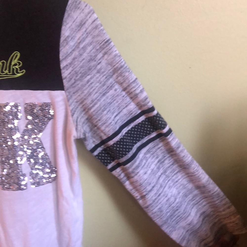 Pink Shirt - Picture 2 of 4